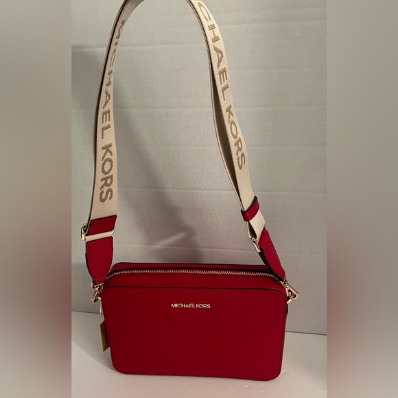 New MICHAEL KORS Large Crossbody Red LEATHER BAG - Picture 4 of 16